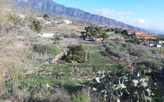 Terreno rústico, céntrico en Arafo