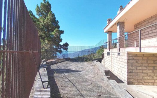 Se vende propiedad singular en el monte de los Frailes en los altos de Arafo