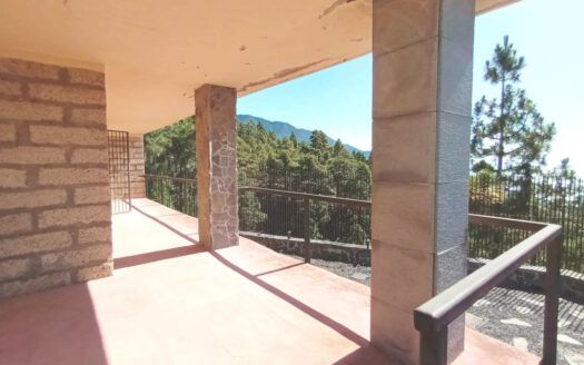 Se vende propiedad singular en el monte de los Frailes en los altos de Arafo