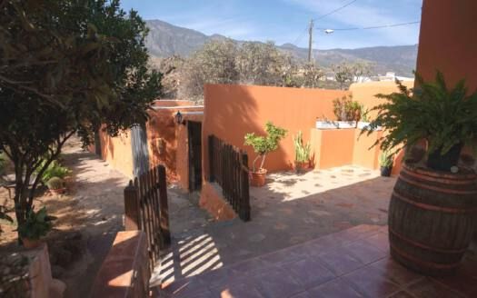 Se vende en Güímar, terreno con vivienda legalizada en Chogo