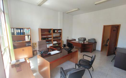 Se alquila oficina en el centro de Güímar