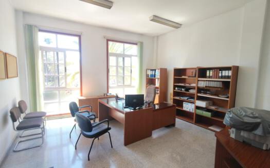 Se alquila oficina en el centro de Güímar