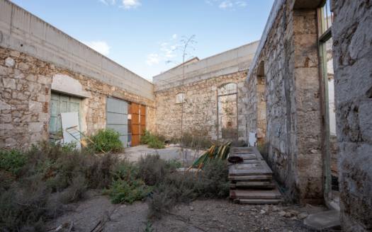 Se vende gran solar en el centro de Güímar