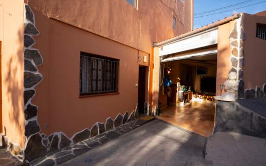 Se vende bonita propiedad en Güímar